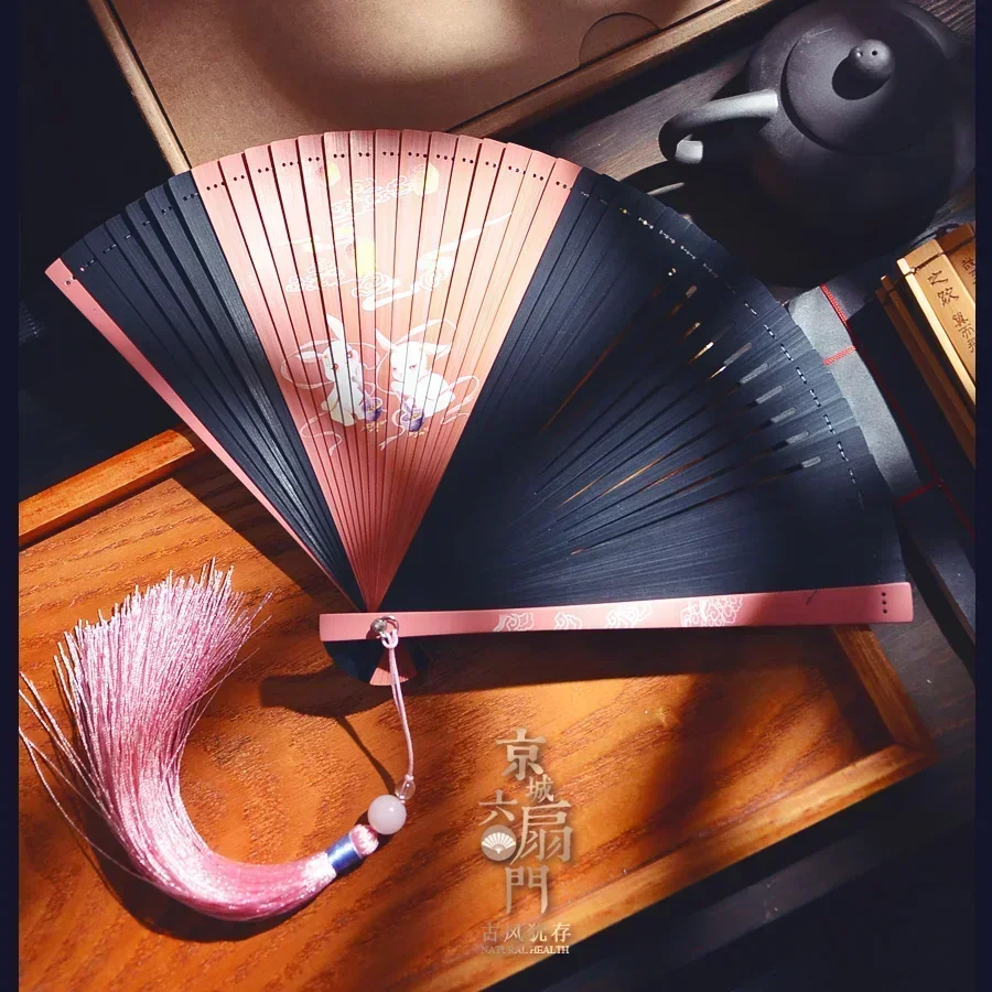 Женский складной веер в китайском стиле красный и черный маленький дворец Cheongsam