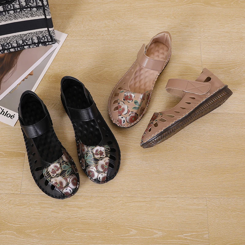 2023 New White Moccasins Geunine Leather Ladies Shoes for Women Peep Toe Handmade Floral Sandals Leisure Mom Mary Jane Shoes