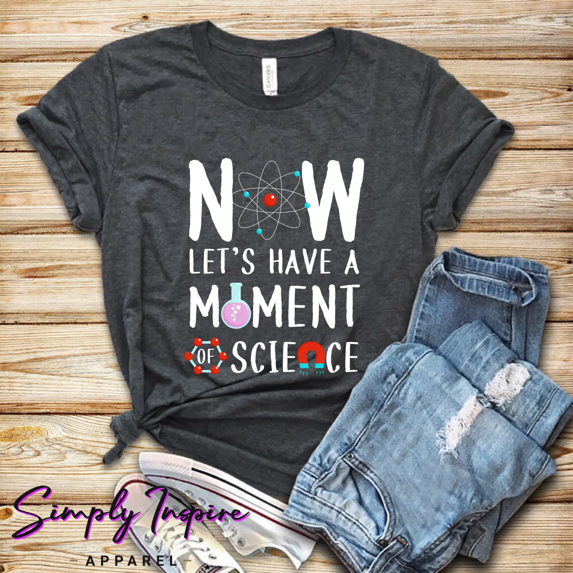 Научная футболка S теперь Давайте есть момент учителя в лаборатории для ученых