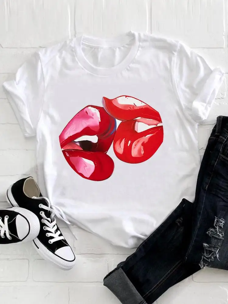 

Women Clothing Love Lip Sexy Cute 90s Print Tshirt Female Top Short Sleeve Fashion Tee Clothes Casual Summer Graphic T-shirt