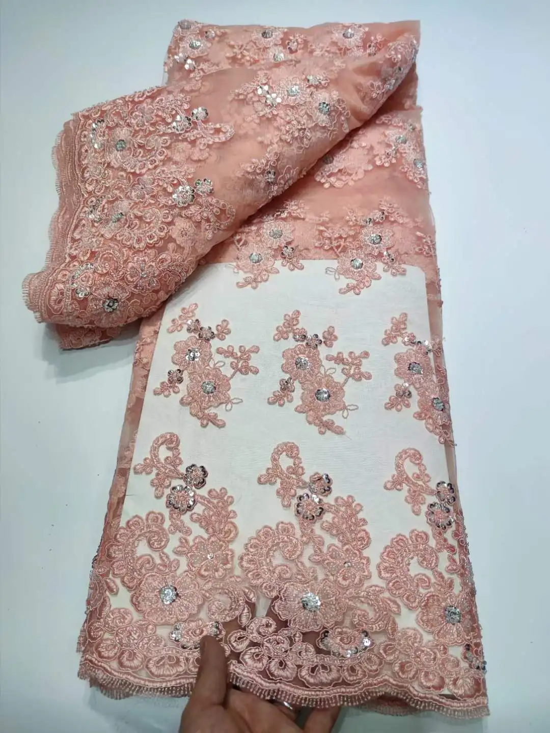 

2022 Luxury Handmade Lace Fabric African Sequins Lace French Nigerian Beaded Mesh Lace Fabric 2022 High Quality Wedding Dress