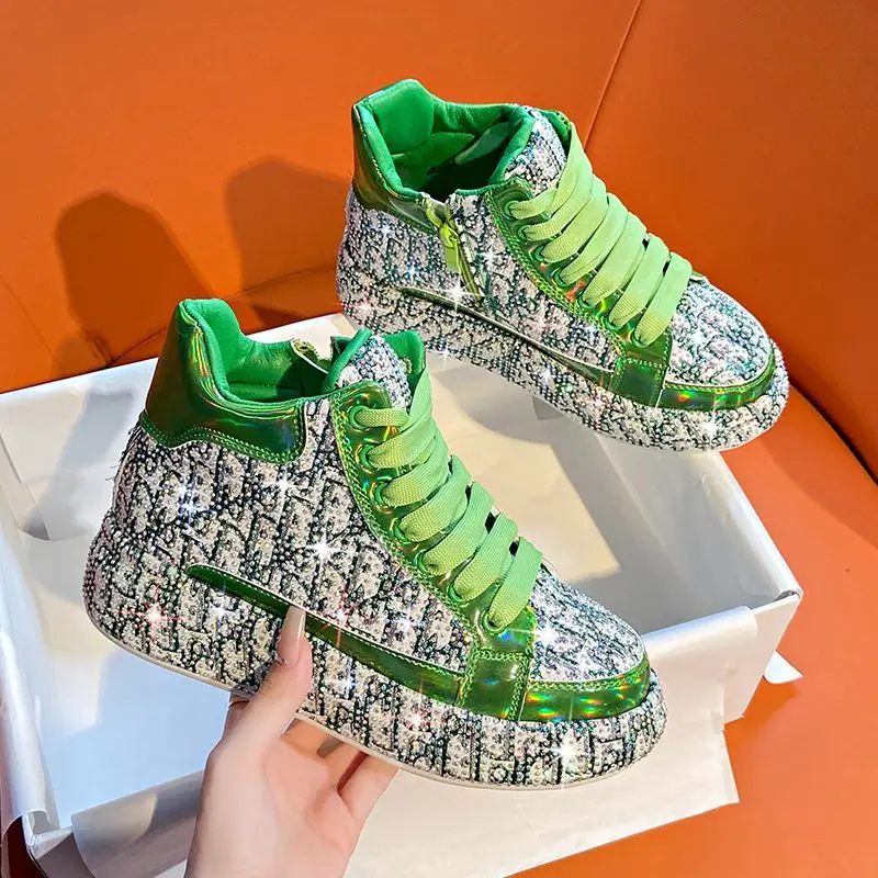 Женские туфли с высоким верхом из вулканизированной кожи со сверкающими