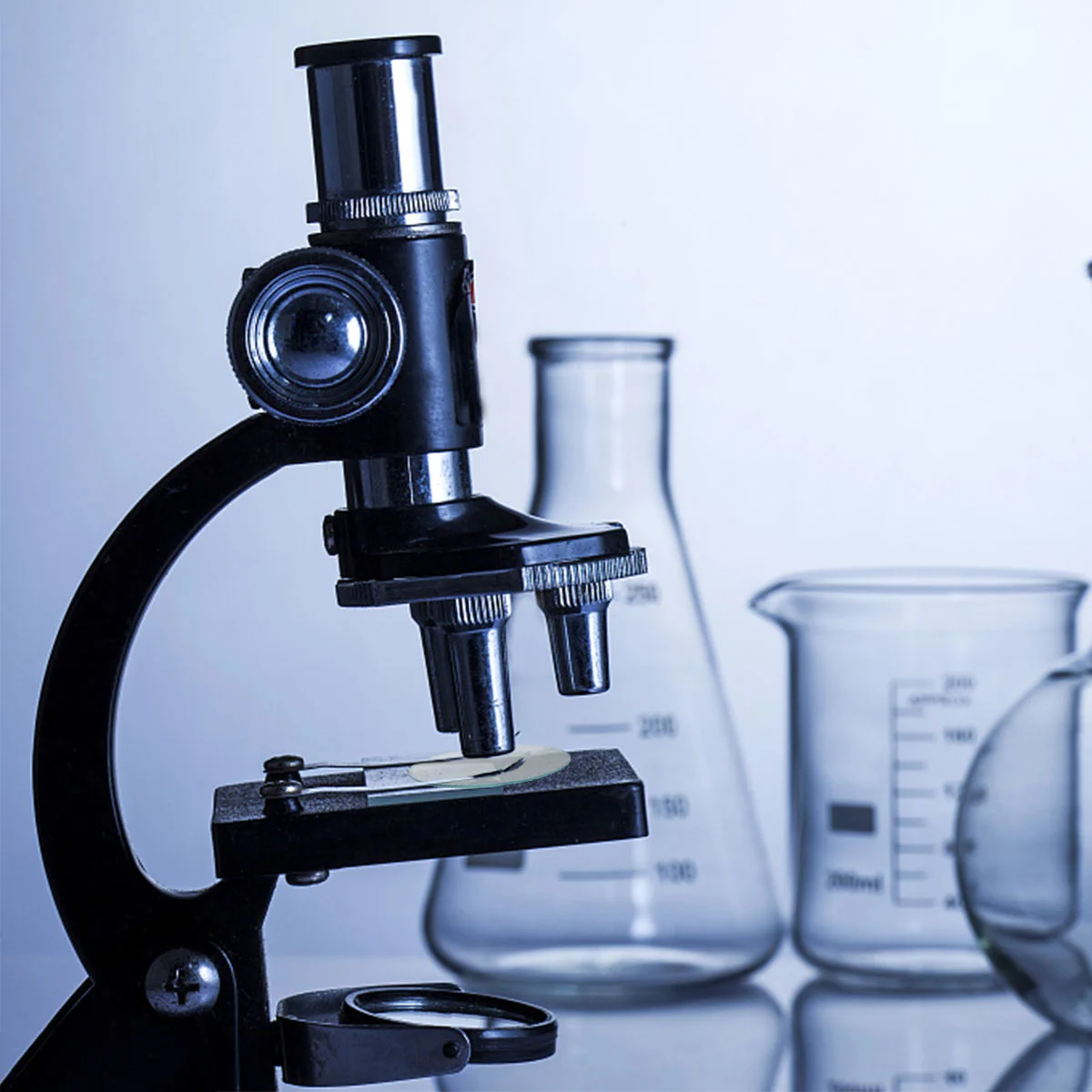 Рисунок 6 - Стекло для часов