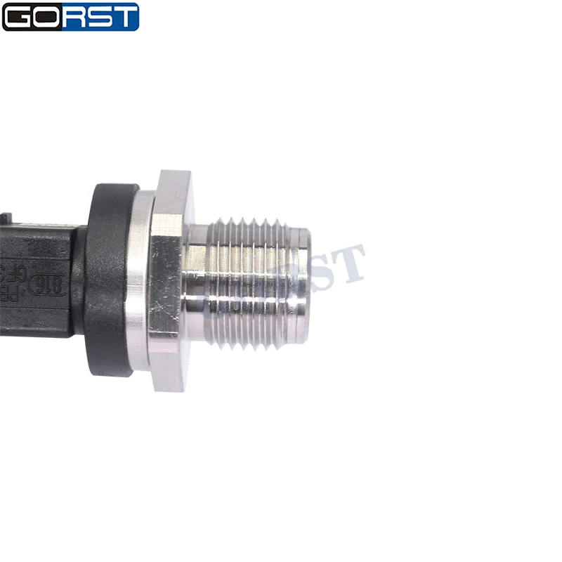 Датчик давления топливной направляющей 0281002700 для Benz C-Class Sprinter E-Class Auto Part 0051535828