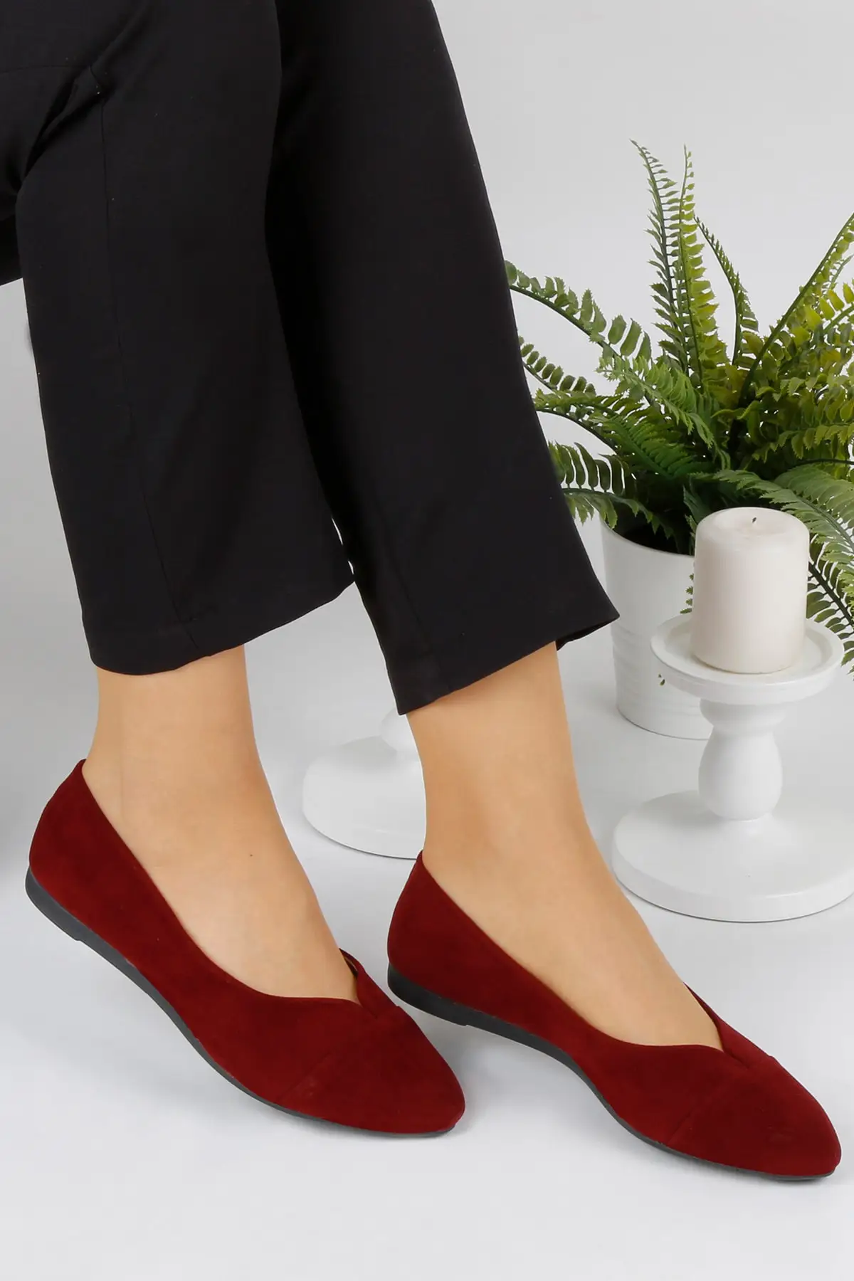 

Women Flats Shoes Claret Red Velvet Fashion Flats For Ladies Casual Shoes Elegant Flat Footwear Summer Ladies Shoes