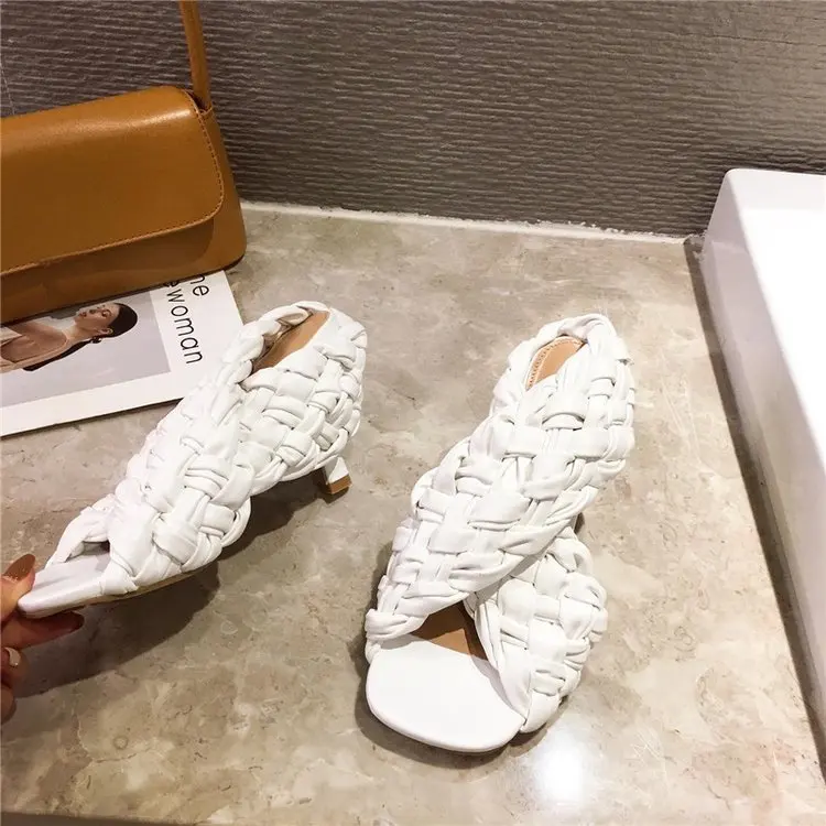 

SUOJIALUN Summer Women Slipper Brand Weave Ladies Sandal Shoes Low Open Toe Flat Casual Slides Beach Flip Flops Big Size 35-42