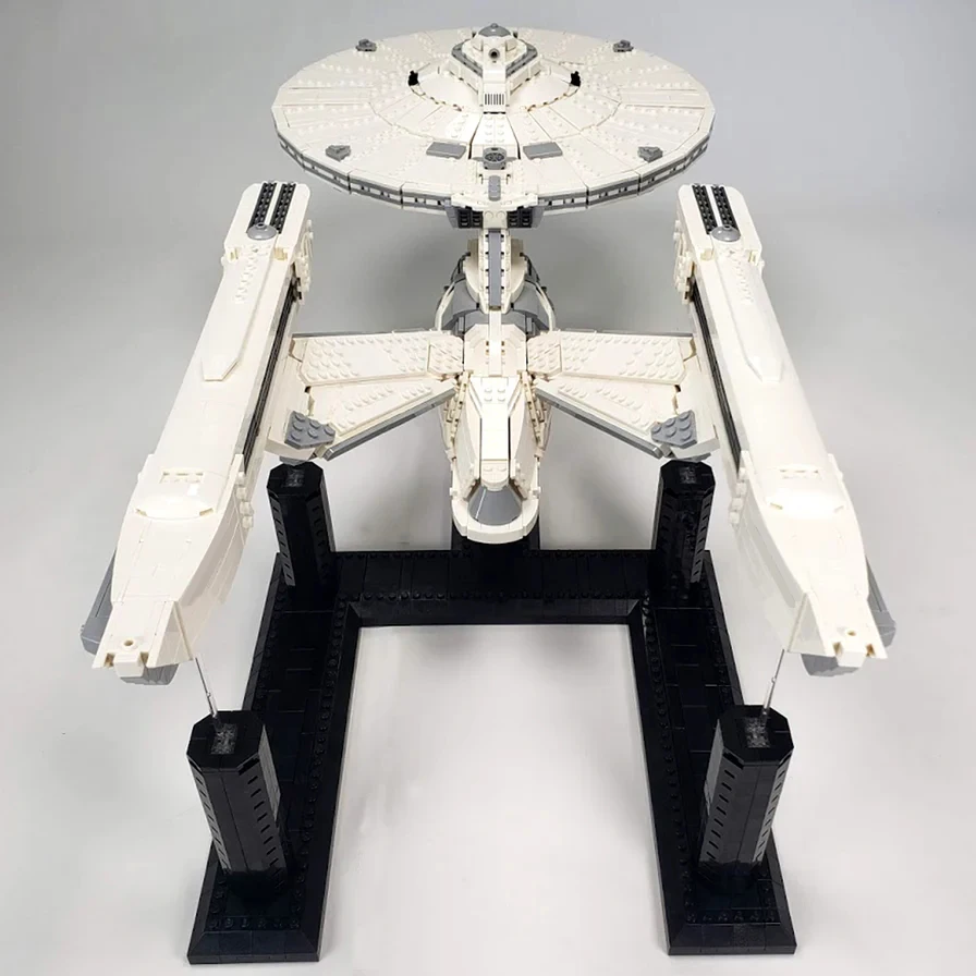Фото MOC USS Enterprise Космический корабль Кирпичи 5032 шт. Космический корабль Федеральная Вселенная Круизер Модель Строительные блоки Сборка игрушек Подарки для детей №1