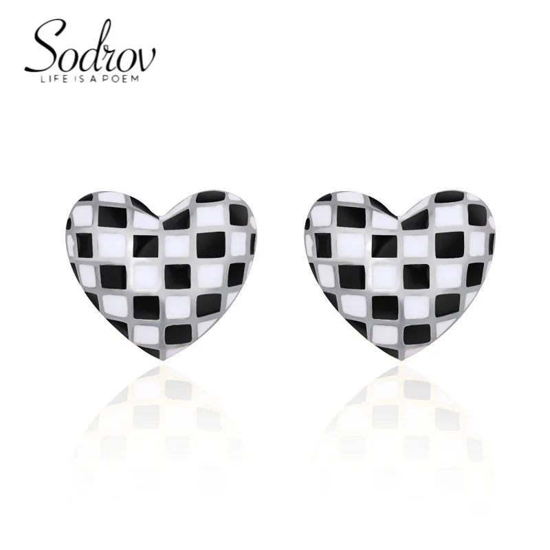 

SODROV Black and White Checkerboard Heart Earrings Cute Stud Earrings Trendy 2022 Wholesale Jewelry for Women