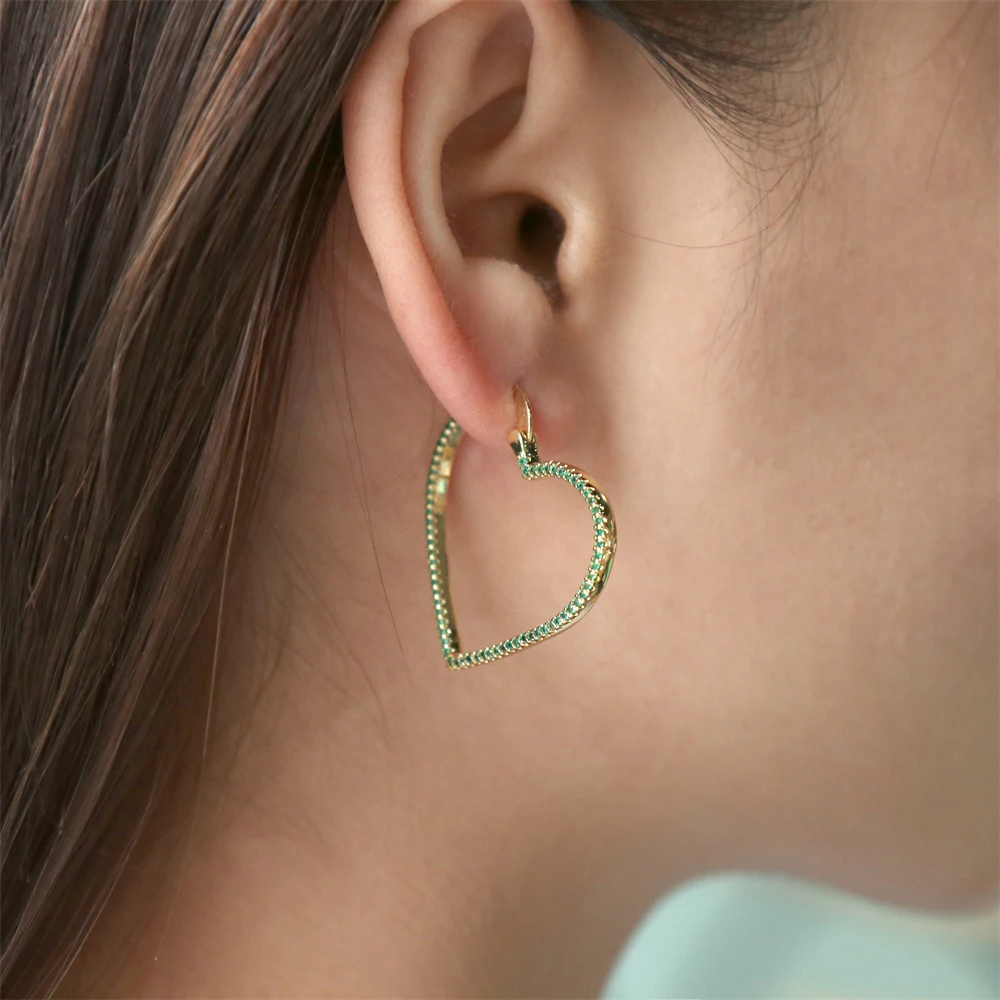 

Простые большие серьги-гвоздики в форме сердца для женщин, высококачественные медные позолоченные серьги с микроинкрустацией, ювелирные и...