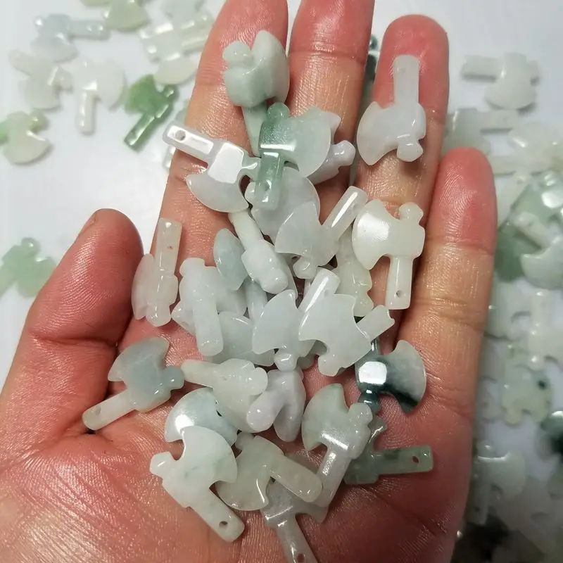 

Natural Myanmar jadeite handcarved small axe DIY 100% real jade bracelets necklace jade accessories septa scattered beads