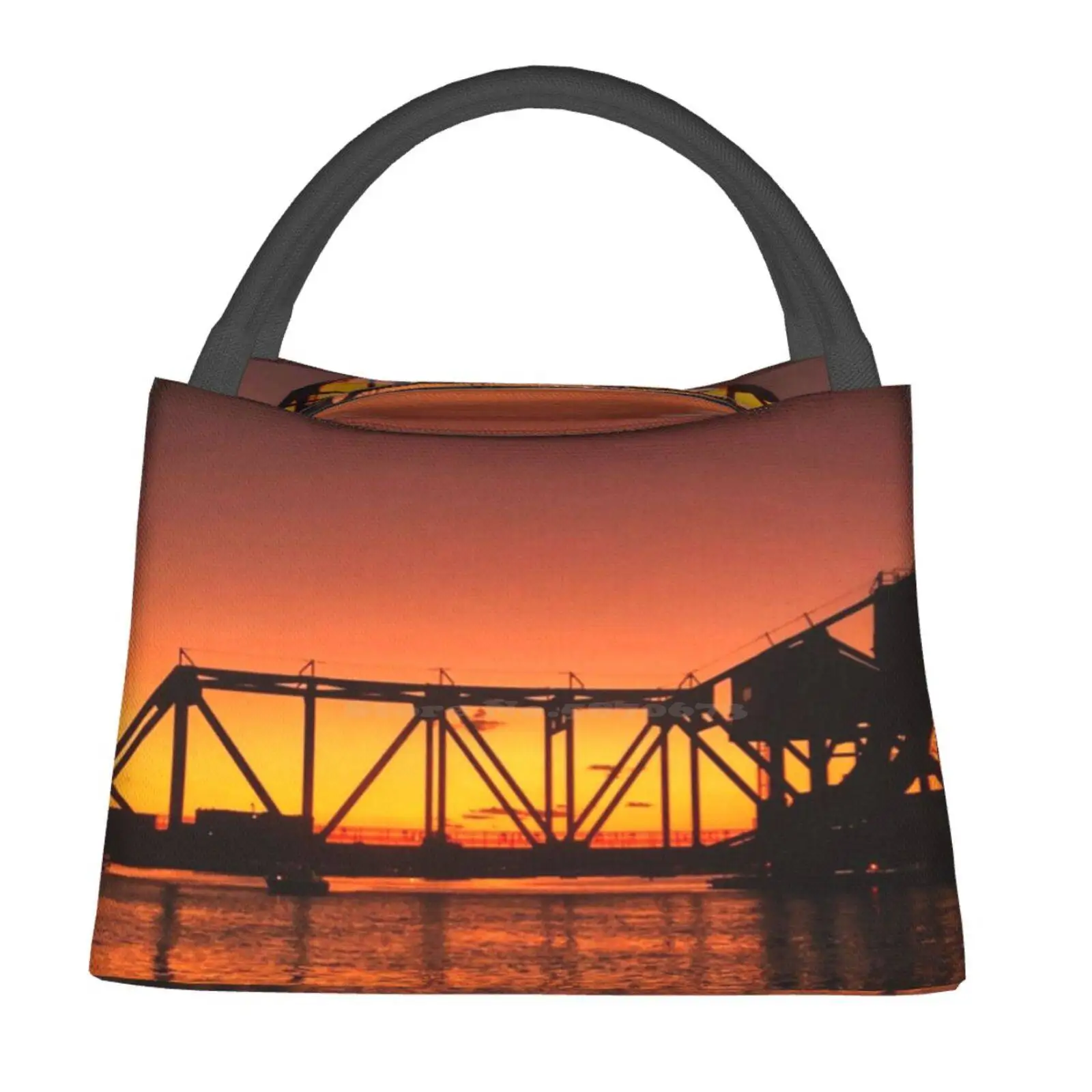 

Переносная сумка для ланча Oshkosh Bridge, новая теплоизолированная сумка для ланча, закат, очковый закат, Oshkosh Cityofoshkosh Uwoshkosh