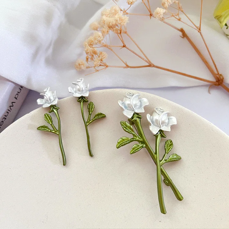 

VintageNew Retro French Romantic White Rose Paint Brooch 925 Silver Needle Earrings Ladies Jewelry