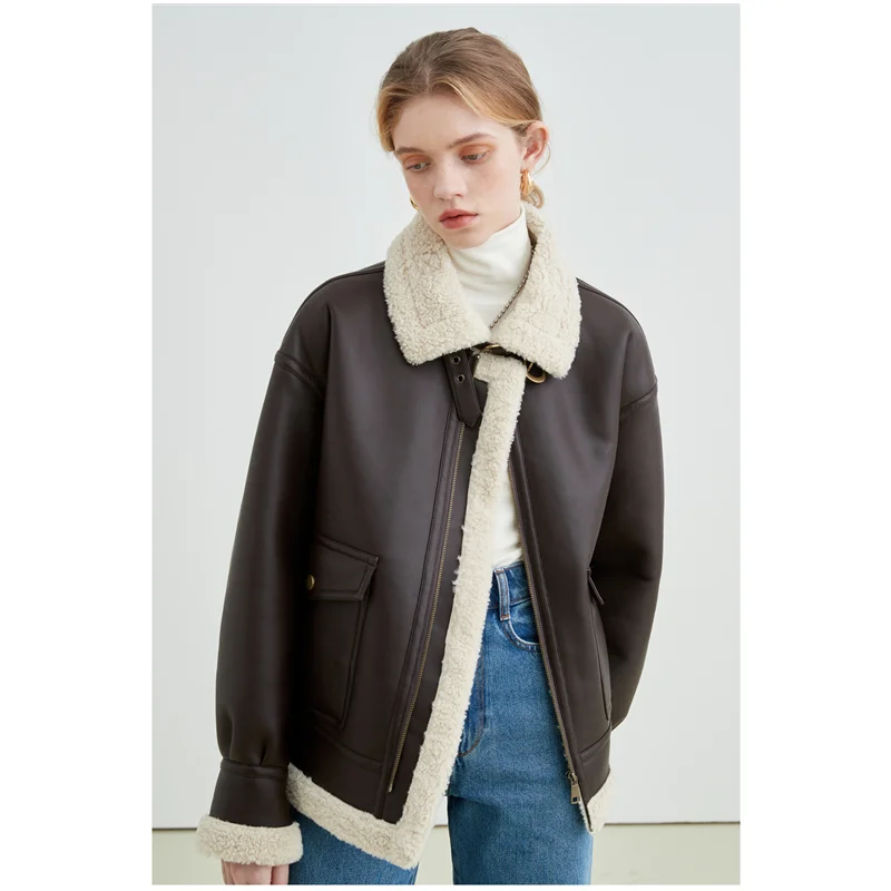 

Women's Fashion New Style Fur In One Outerwear Loose Thicken Plush Leather Jacket Temperament Versatile Coat Autumn and Winter