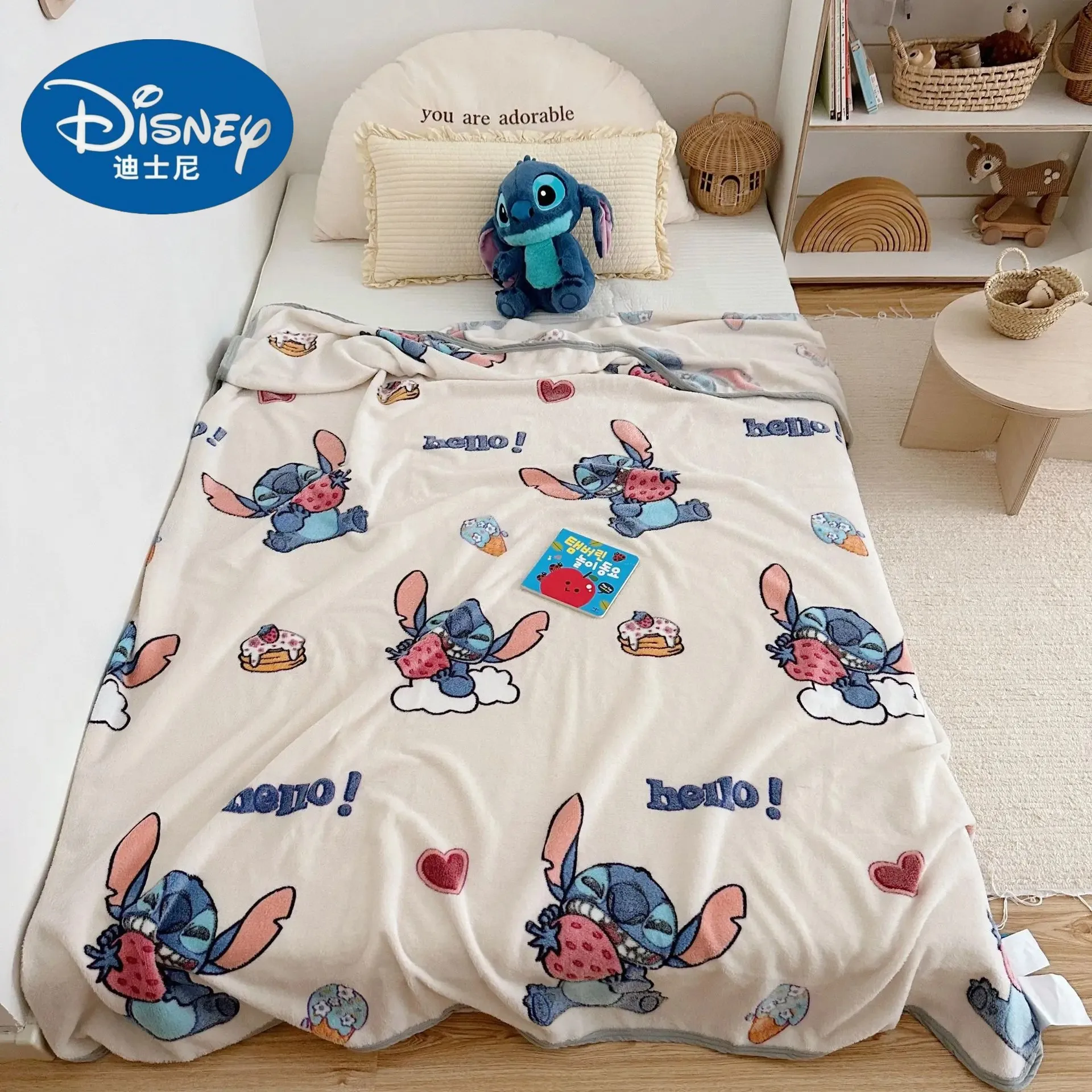 

Disney Mickey Minnie Soft Double Sided Snowflake Velvet Blanket Thicken Milk Coral Fleece Falai Velvet Office Casual Throw Gift