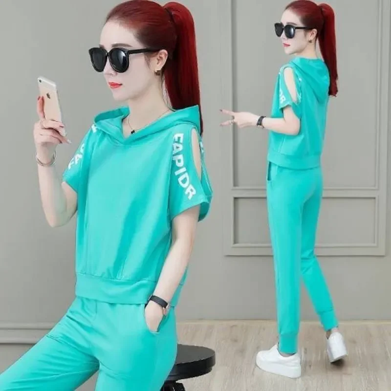 Женский спортивный костюм в европейском стиле с коротким рукавом свободного