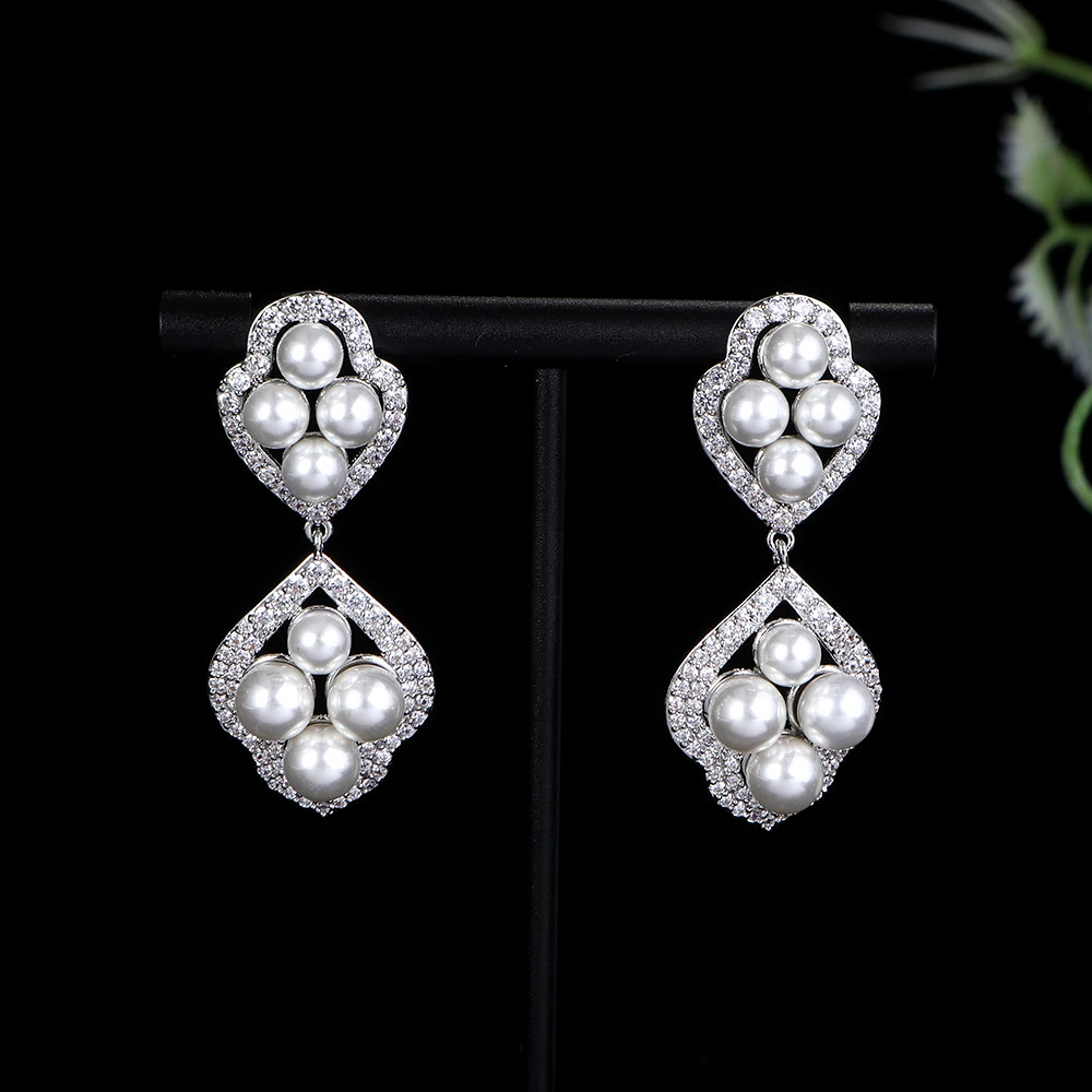 

Luxury New Trendy Sparkling Leaf Flower Pearl Earrings For Women Wedding Party Indian Dubai Bridal Jewelry Femme Gift A0130