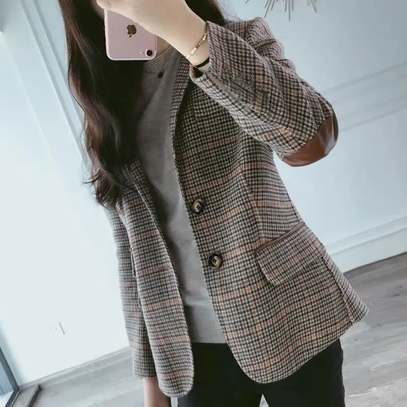2022 New Slim Fit Women Retro Plaid Blazer Korean Style Elegant Womens Woolen Suit Jacket Single-breasted Blazer Femenino Street