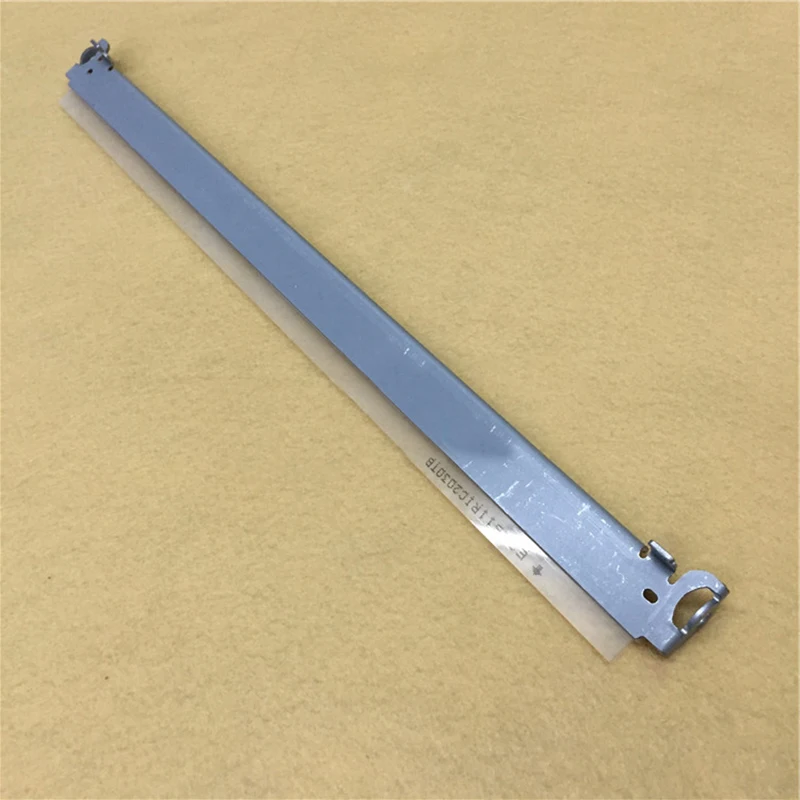 

Transfer Belt Cleaning Blade for Ricoh Aficio MP C2010 C2030 2050 MPC2530 C2530 C2550 MPC2550 MPC2030 MPC2050 MPC2010