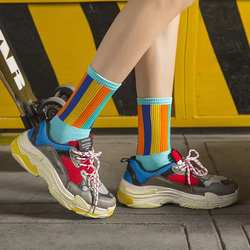 5Pairs/Lot Fashion Smile Face Women Socks Colorful Rainbow Cotton Socks Lidies Comfortable Sports Sock