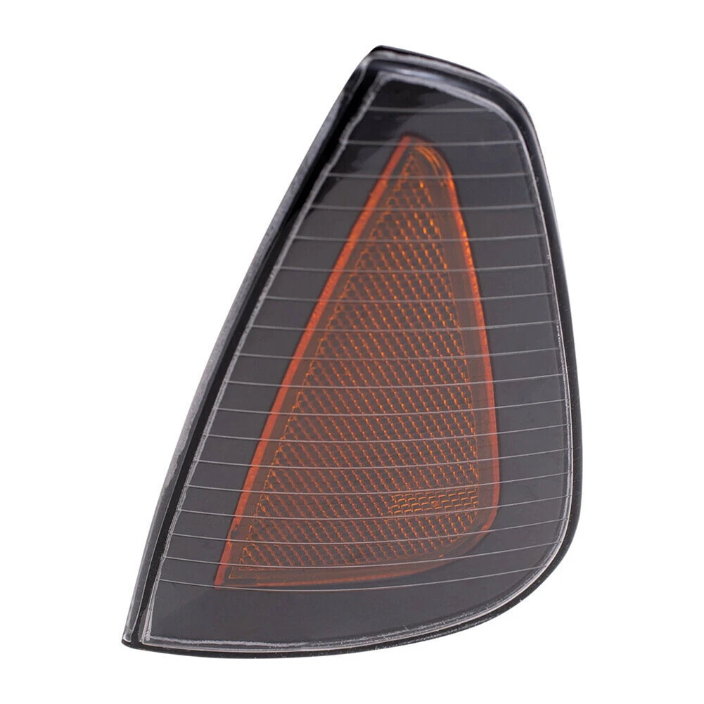 

4806218AD Автомобильная передняя правая боковая лампа для зарядки 2006-2010