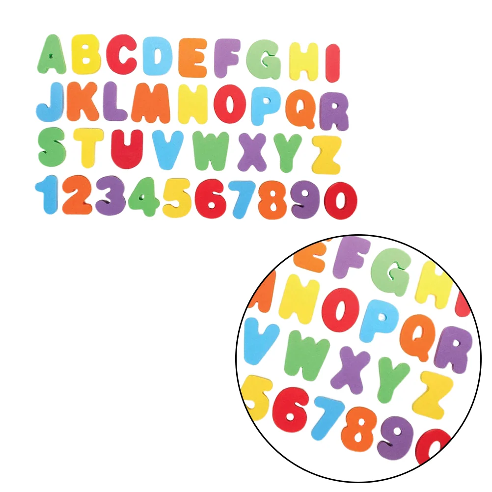 

Детская игрушка для купания с буквами и именами на английском языке