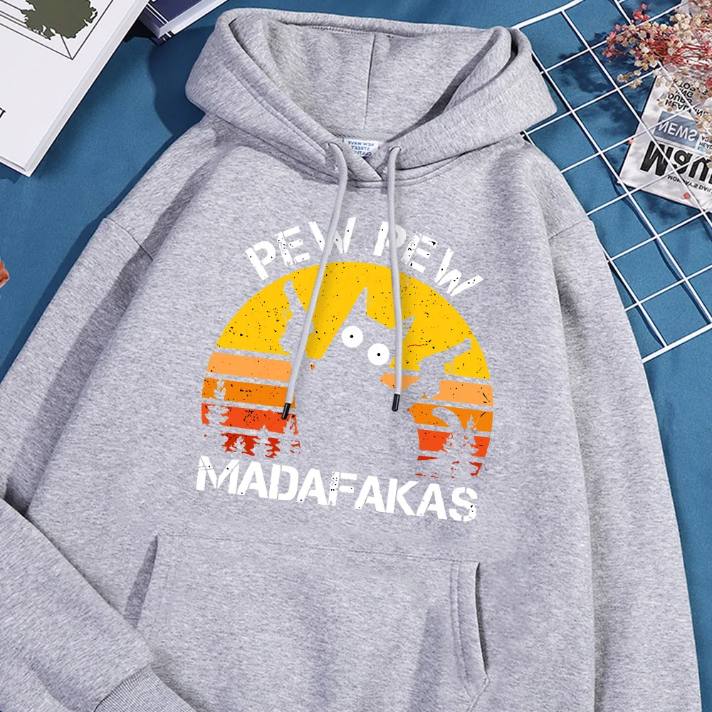 Pew Madafakas Cat With Two Guns Printing Hoodie Мужские толстовки с забавными кошками Гибкий