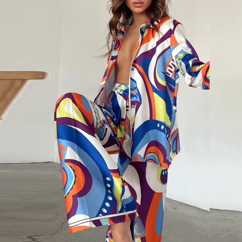 

Retro Geometric Print Two-piece Set Women Elegant Turn-down Collar Button Blouse and High Waist Pants Suit Spring Autumn Outfits