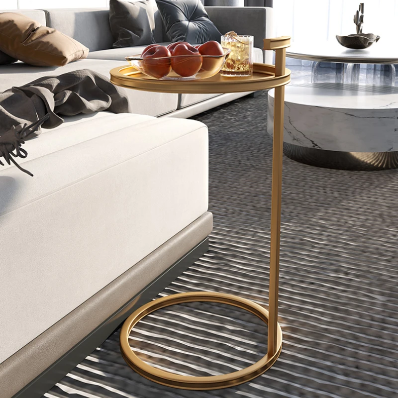 Рисунок 5 - Компактный угловой столик для гостиной