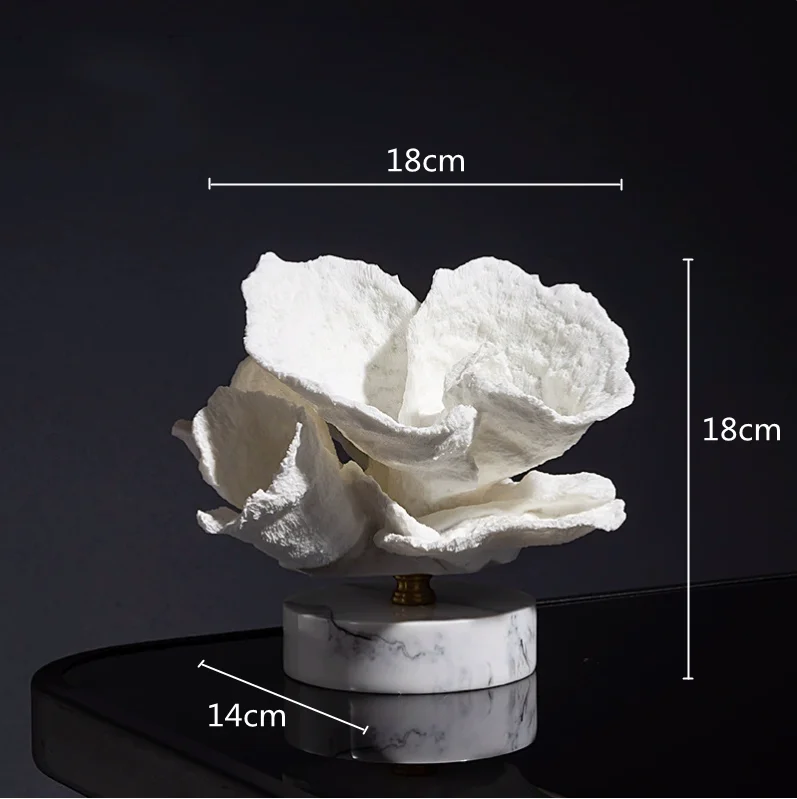 

Металлическое дерево с кристаллами