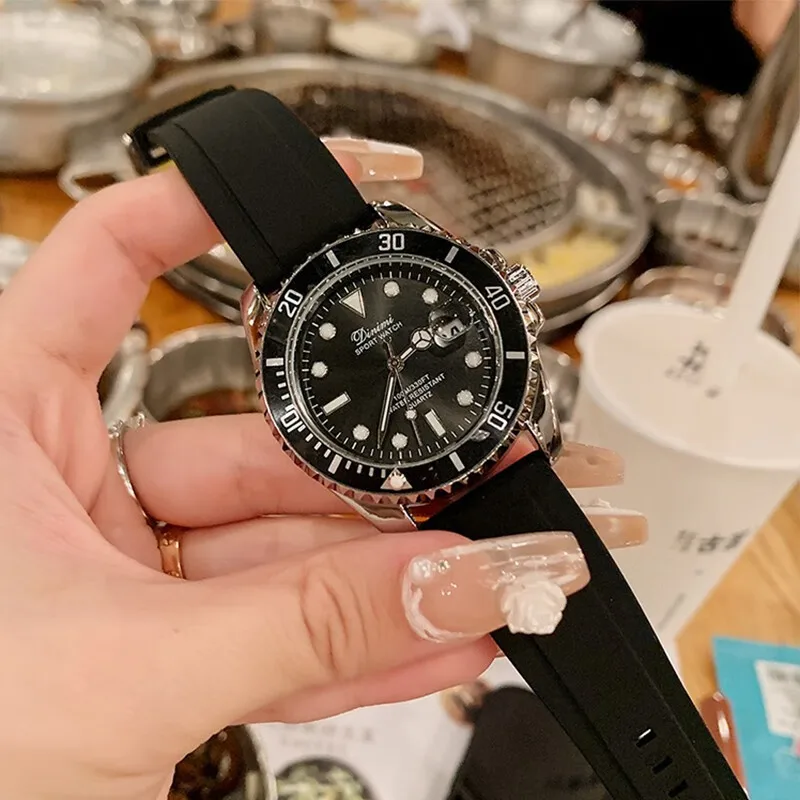 New in women's watches fashion quartz wristwatches woman accesories watch gifts for women free shipping