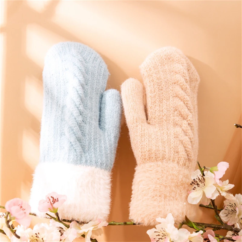 

Women Gloves Keep Warm Full Finger Cycling Woolen Gloves Soft Cute Lovely Plus Velvet Inside Wrist Thicken Twist Knit Mittens