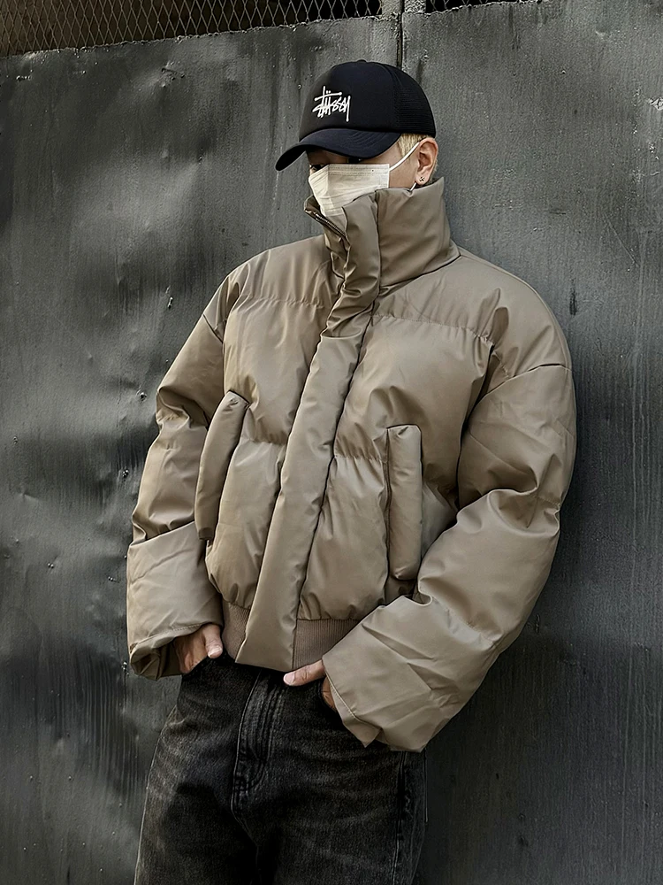 Картонная зимняя короткая пуховая куртка Cleanfit Однотонная широкая на хлопковой