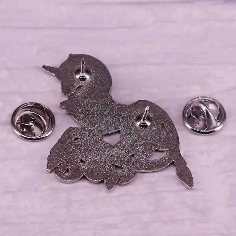 C2967 брошь Пегас лошадь эмалевые значки заколки для лацканов рюкзаков мужские и