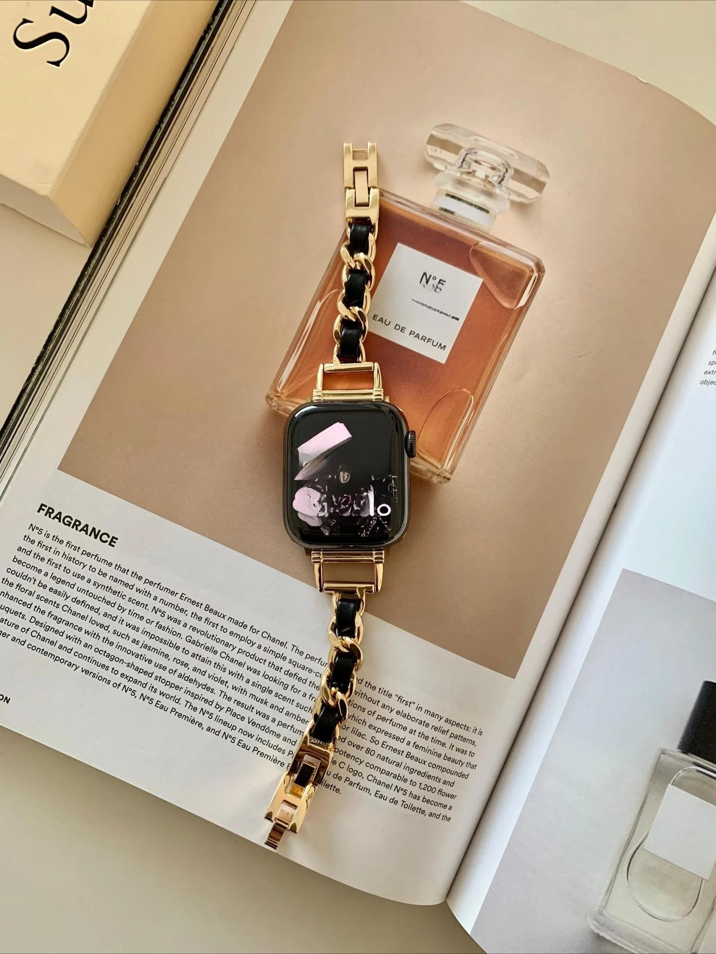Фото Женский черный золотой металлический ремешок-цепочка для Apple Watch 11 10 9 8 7, браслет для IWatch 38 42 мм 44 45 46 мм, аксессуары №4