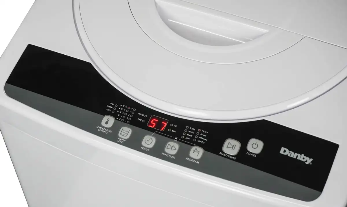 

1.6 Cu. ft. Compact Load Washing in White