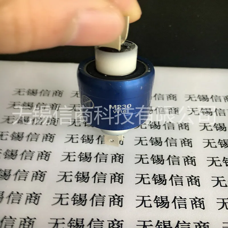 Американское контактное кольцо MERCOTAC Mercury M230 проводящее двухсторонняя щетка 30 А