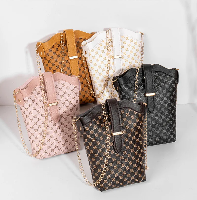 

Crossbody Mini Bag Handbags for Women Necessaire Shoulder Small Phone Korean Square Purse Women's Party Leather Chain Fashion