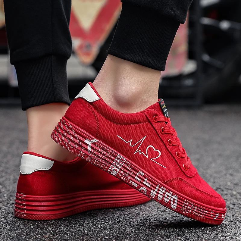 

High Quality Graffiti Alphabet Skateboard Shoes Ladies Fashion Canvas Lace-up Sport Casual Sneakers Women Non-slip Running Shoes