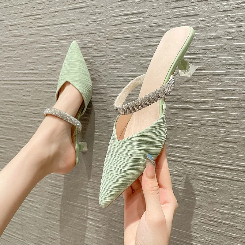 

Туфли женские на низком каблуке, резиновая ткань, сланцы, римские, со скошенным каблуком, дамские тапочки, низкий Копытный каблук, римская об...