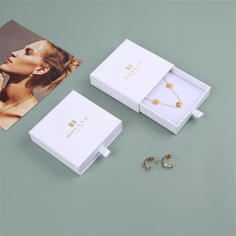 

Wholesale 500pcs/lot Custom Logo Paper Jewelry Boxes Cardboard Gift Packaging Ring Earring Necklace Boxes