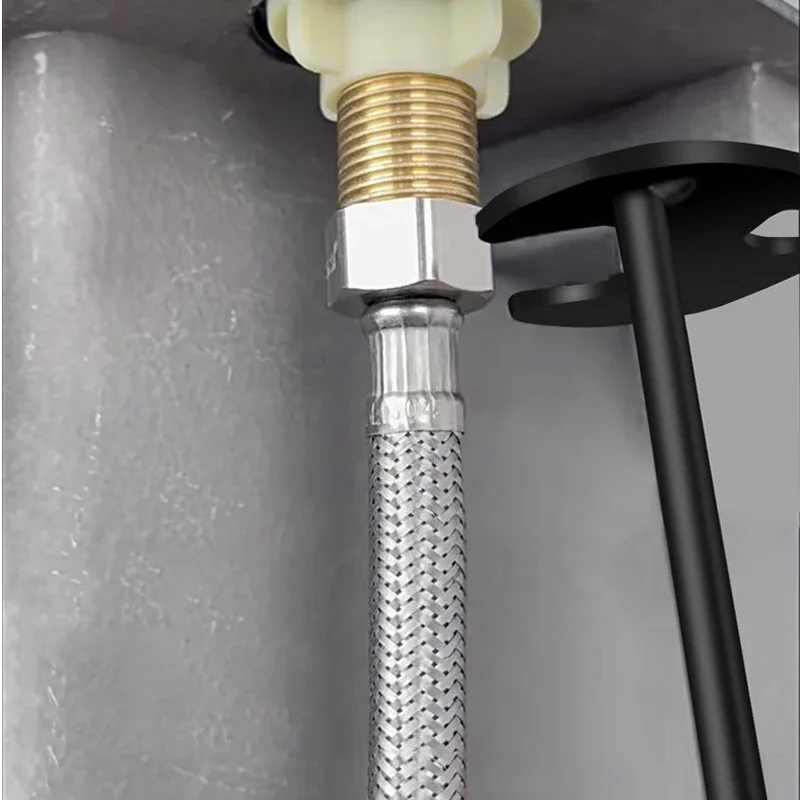 Бытовой ремонт сантехнический инструмент ключ для раковины сантехническая