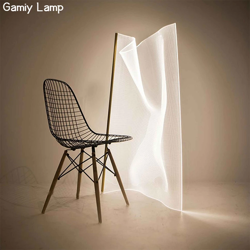 

Современная простая Напольная Лампа, роскошный светильник в стиле Ins для маленькой толпы, для гостиной, дивана, атмосферная лампа для спальн...