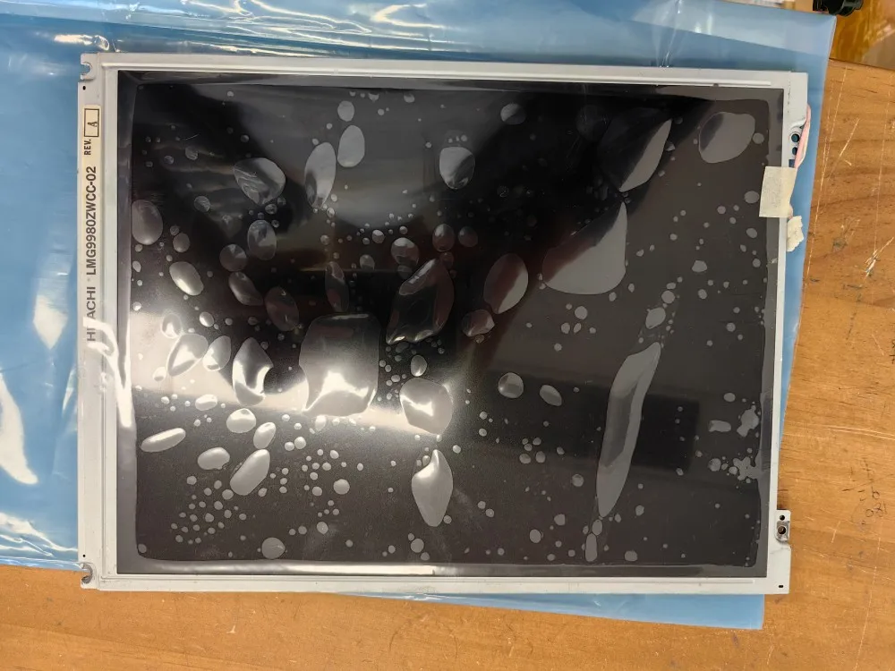 LMG9980ZWCC-01 LMG9980ZWCC-02 ЖК-панель