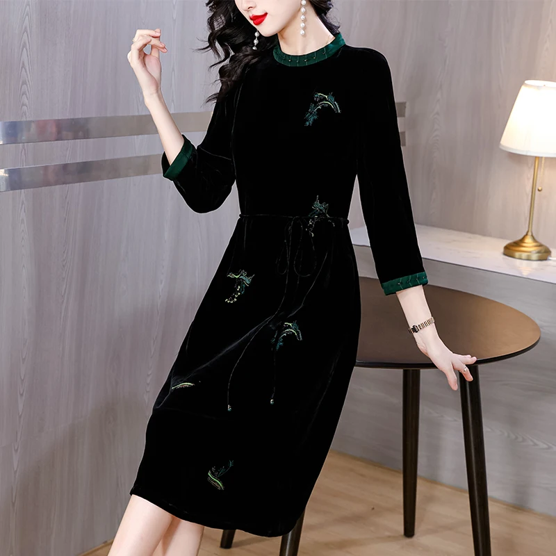 

Женское бархатное шелковое платье с вышивкой, свободное черное приталенное платье до колен с длинным рукавом, Осень-зима 2023