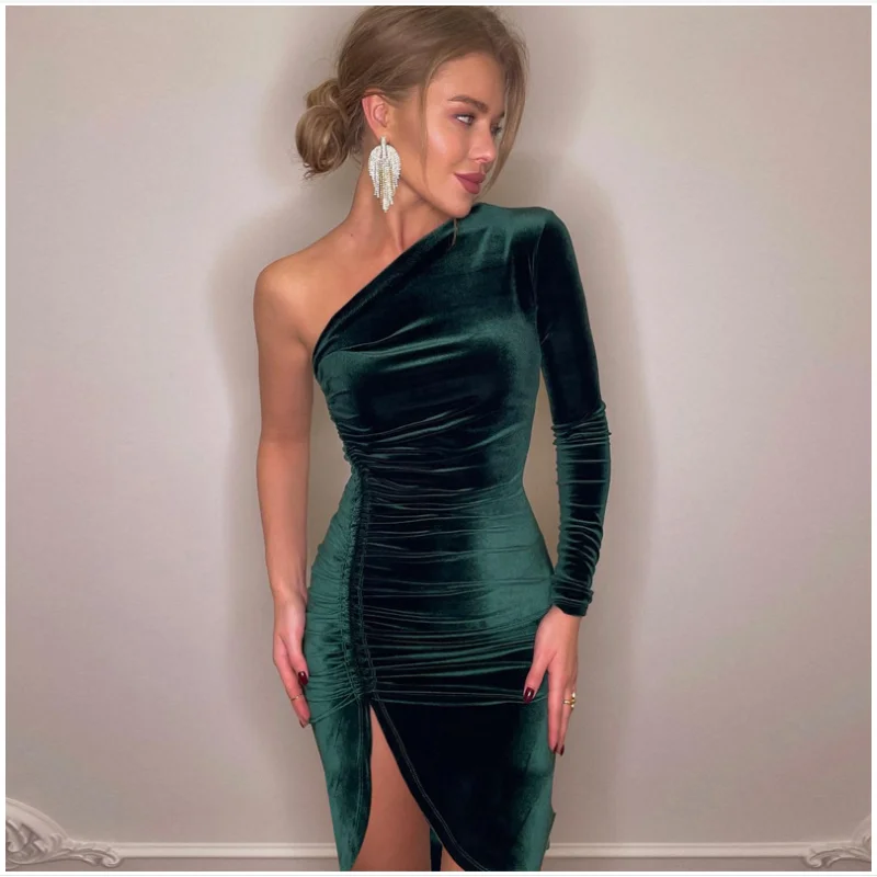 Women Velvet Single Shoulder Slit Maxi Dress 2022 Autumn Pleated Bodycon Fashion Evening Club