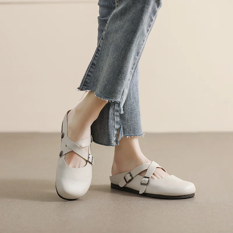 Retro Casual Soft Bottom Women's Muller Shoes Literary Round Head Flat Shoes Japanese Cute Girls Large Size Baotou Half Slippers