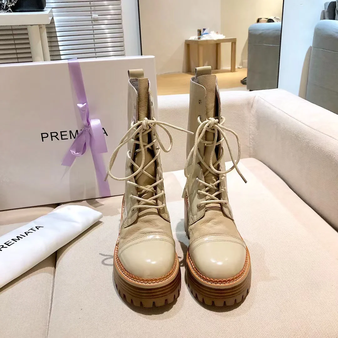 

Premiata primiata” Italian century brand, the latest thick-soled knight Martin Boots.”. Can be sweet or salty, thin and high. Im