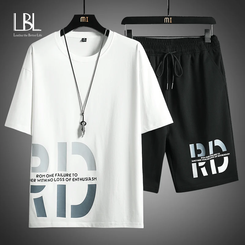 

Летний мужской спортивный костюм, Повседневная футболка с короткими рукавами и принтом + короткие штаны, 2 предмета в комплекте, новинка 2023, мужской спортивный костюм для бега