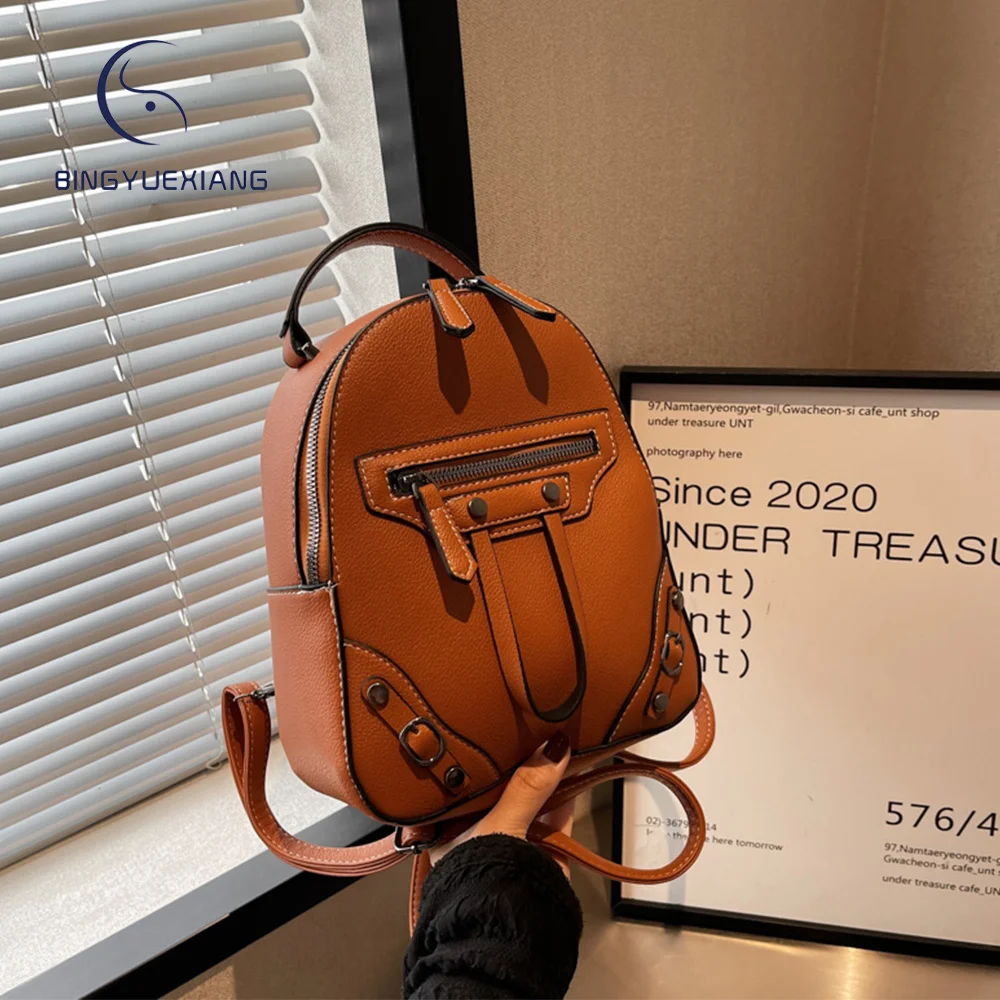 

2023 New Rivet Design Ladies Backpack Luxury Designer High Quality Leather Women's Backpack Multifunctional Women Travel Bags