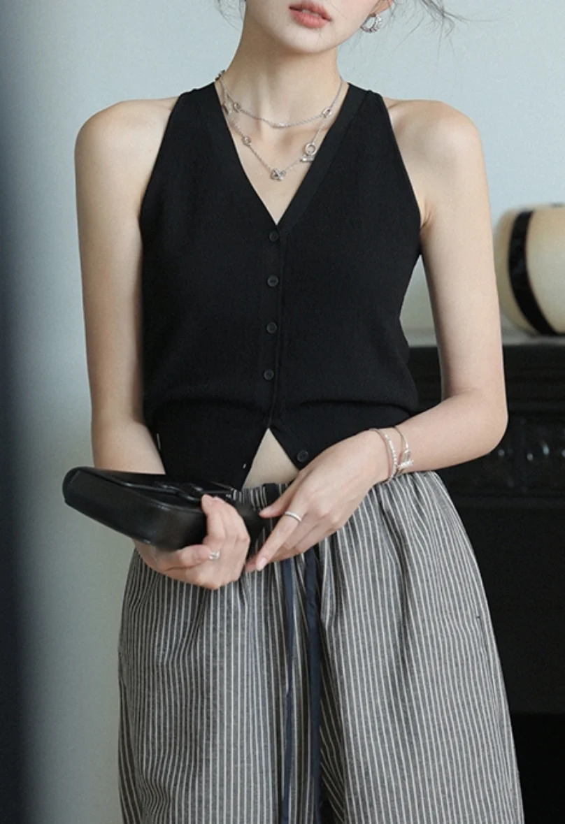 Женский летний кардиган на пуговицах без рукавов с V-образным вырезом